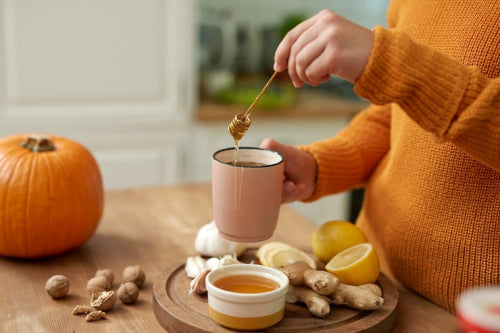 The Benefits of Soothing Turmeric and Ginger in Cleansing for Reactive Skin
