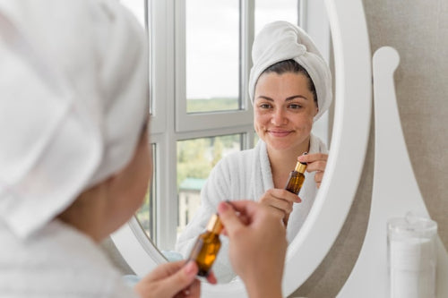Holistic Wellness Influences Formulation Strategies in Facial Serums and Oils