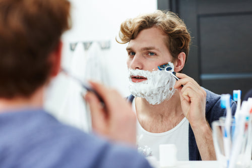 The Evolution of Men's Grooming Toward Cleaner Ingredients