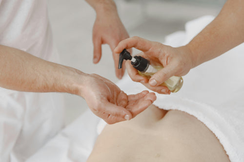 The Application of Hemp Seed Oil in Modern Sensitive Skin Treatments