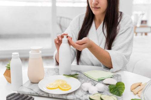 Hydration Strategies Using Plant-Derived Ingredients for Dry Skin