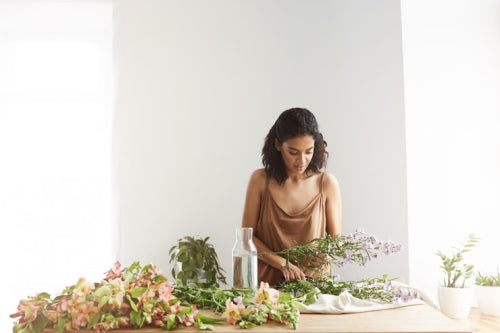 How to Start a Simple Sensitive Skin Routine With Oyu Botanica