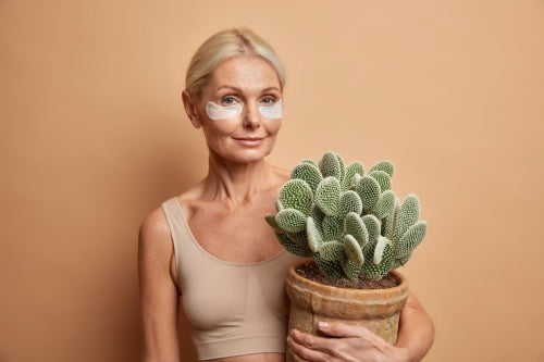 How Botanical Beauty Supports Healthy Aging