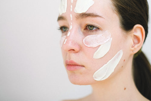 How Hydration-Focused Skincare Supports Radiant Complexions