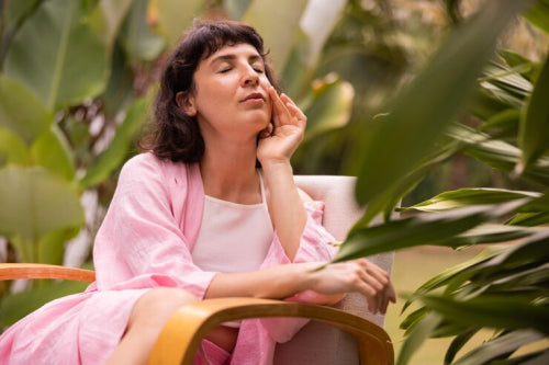 How Environmental Stressors Impact Daily Skin Comfort