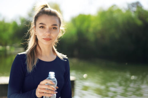 The Role of Consistent Hydration in Supporting Youthful Appearance