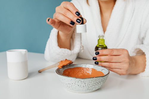 How Ingredient Transparency Helps in Choosing Safer Skincare