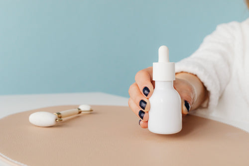How to Compare Natural Anti Aging Serum Options
